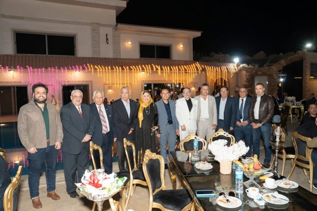 الدكتور أيمن حامد سليمان يجمع أبرز الشخصيات الاقتصادية في حفل إفطار بالمنصورية