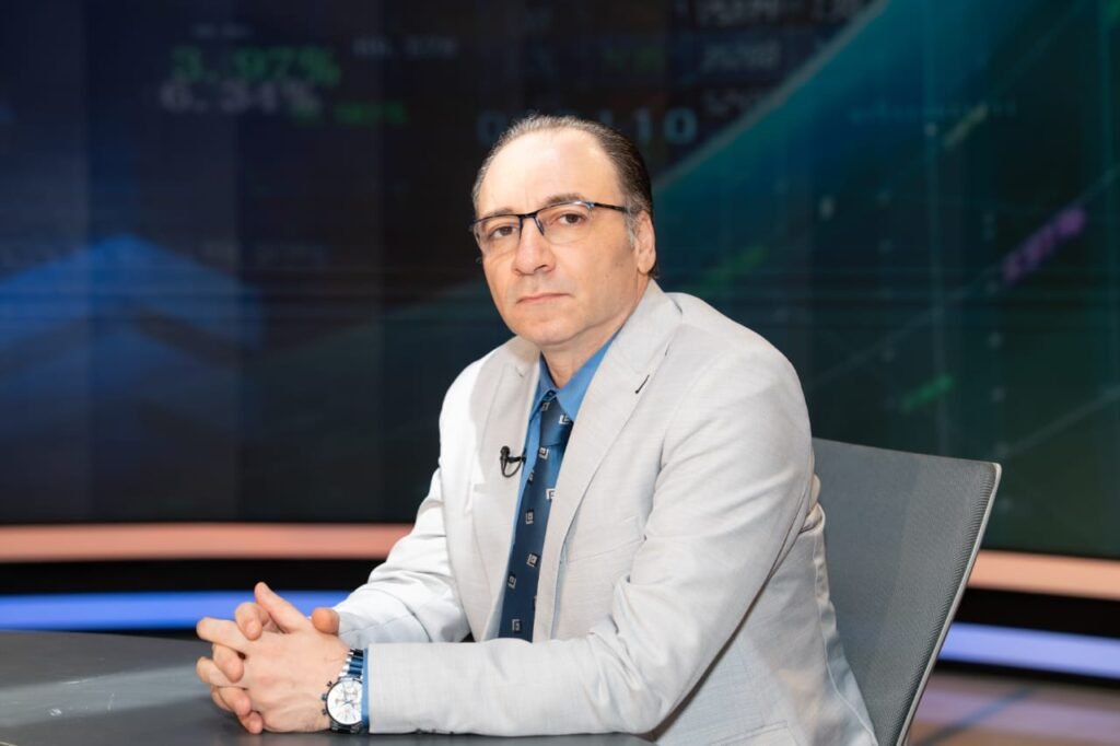 أيمن حامد سليمان في “الرادار الاقتصادي”: الاستقرار الأمني والبنية التحتية أهم عوامل جذب الاستثمار الأجنبي
